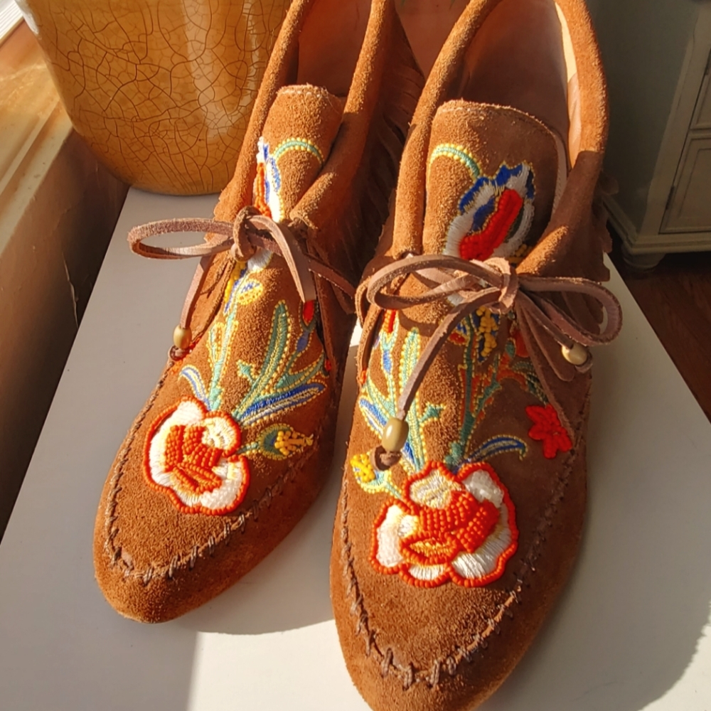 Tory Burch Huntington cognac suede leather embroidered fringe booties 9.5M
